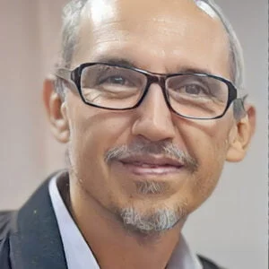 yo-standard-scale-2_00x.remini-enhanced